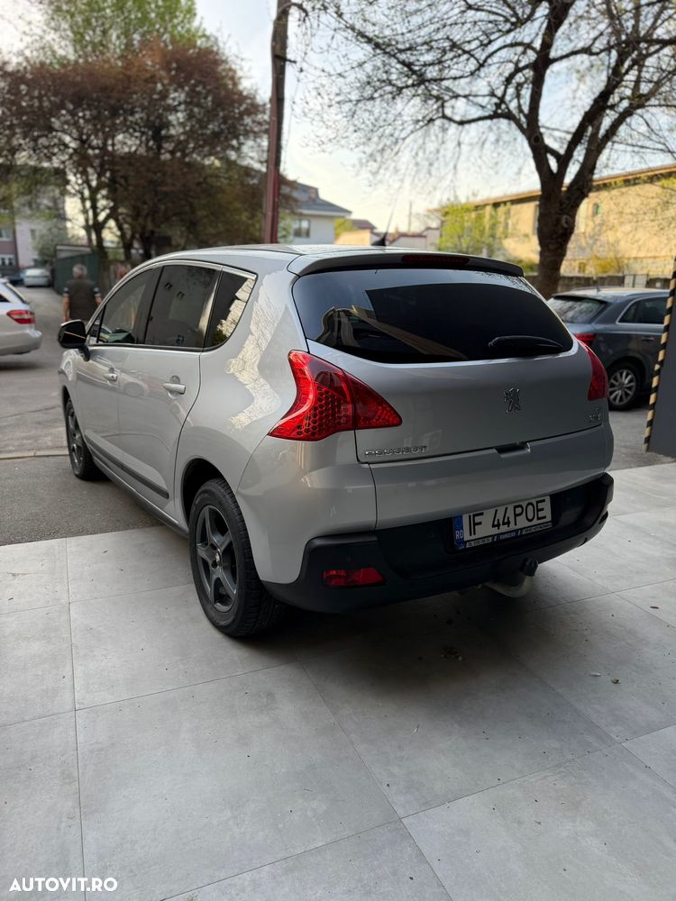 Peugeot 3008 1.6 HDI FAP STT Active - 4