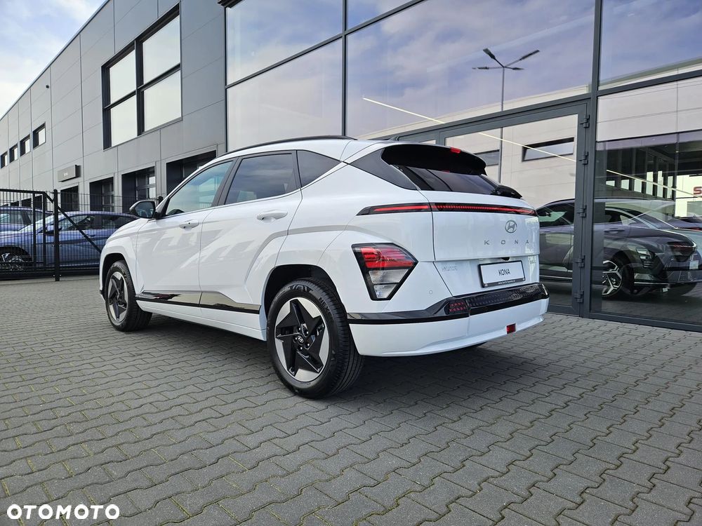 Hyundai Kona 39kWh Executive - 8