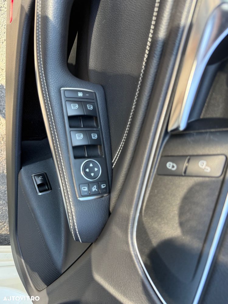 Mercedes-Benz CLA 220 CDI 7G-DCT AMG Line - 18