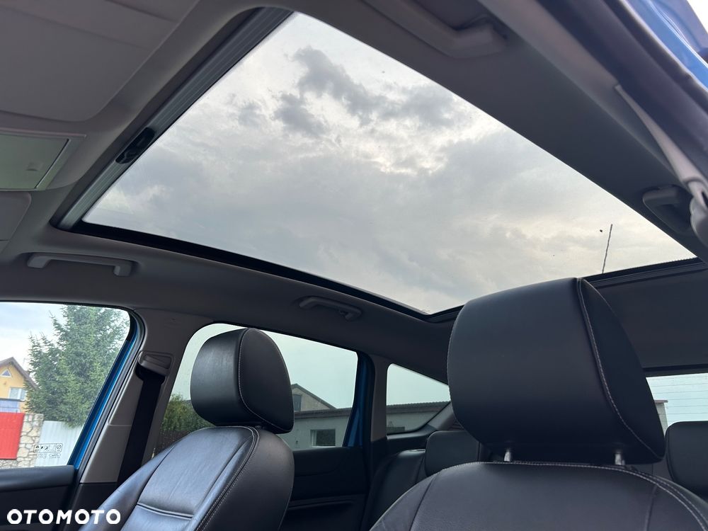 Ford Kuga 2.0 TDCi 4x4 Titanium - 12