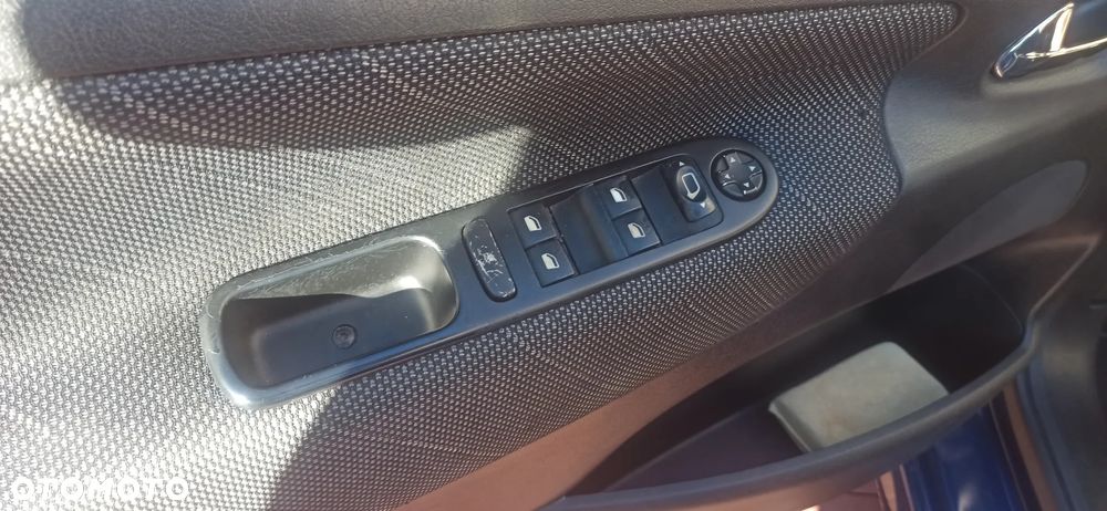 Peugeot 207 1.6 Sporty - 11