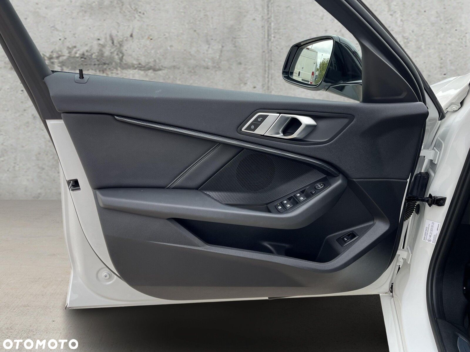 BMW Seria 1 118i Sport Line - 11