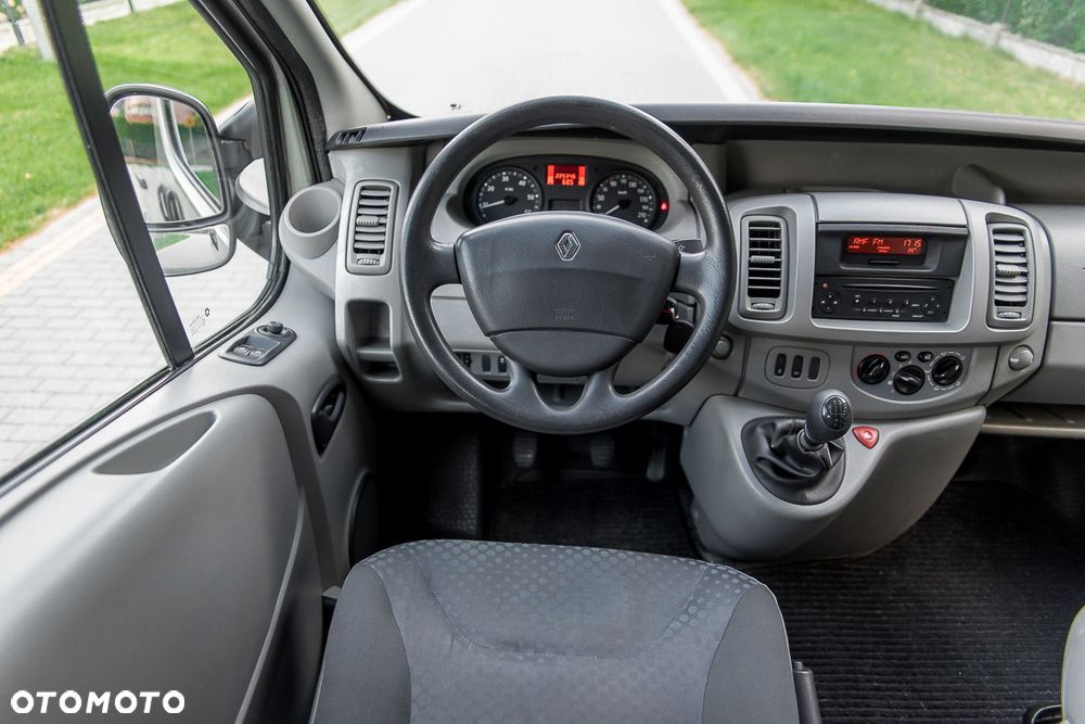 Renault Trafic L1H1 Passenger Lux - 31