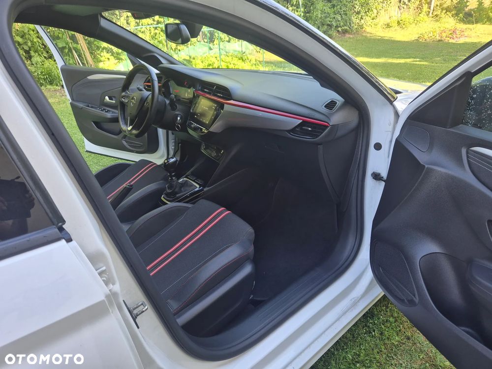 Opel Corsa 1.2 Direct Injection Turbo GS - 21