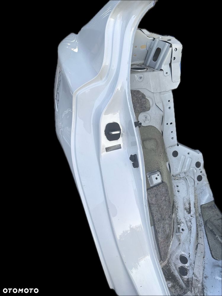 Infiniti Q50 ćwiartka prawy tył poszycie błotnik - 6