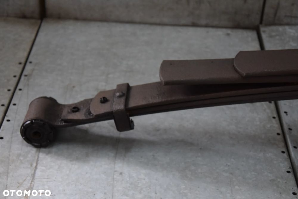 FORD RANGER RESOR LEWY PRAWY TYŁ 06- - 11