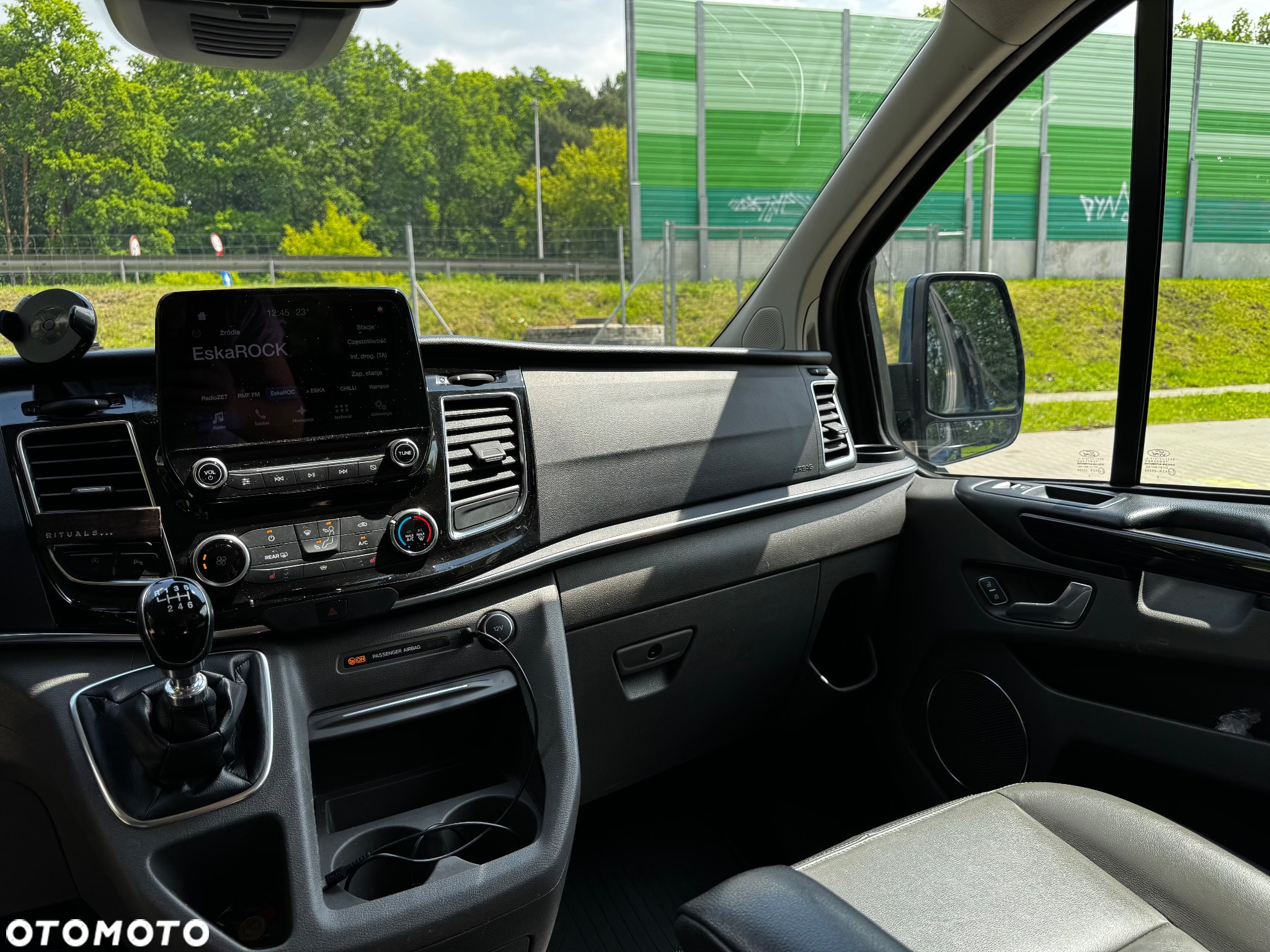Ford Tourneo Custom 2.0 EcoBlue L1 Titanium - 8