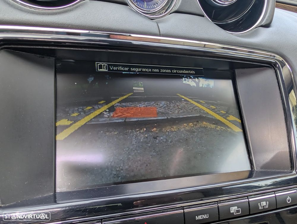 Jaguar XJ 3.0 D V6 LWB Premium Luxury - 16