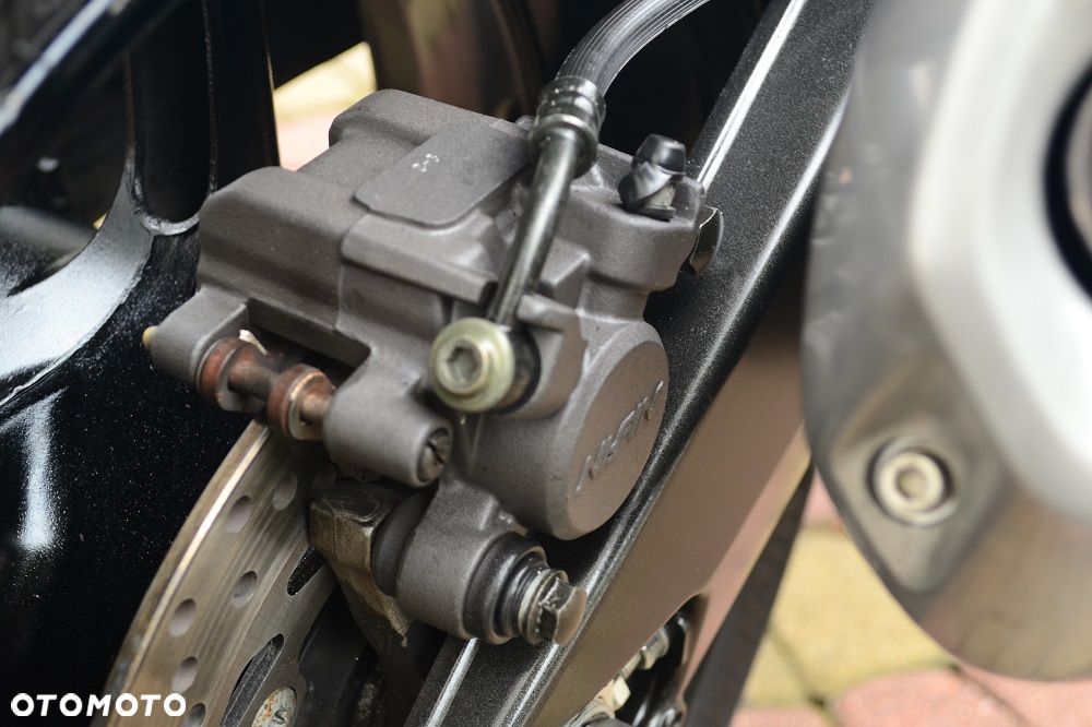 Yamaha FZ - 16