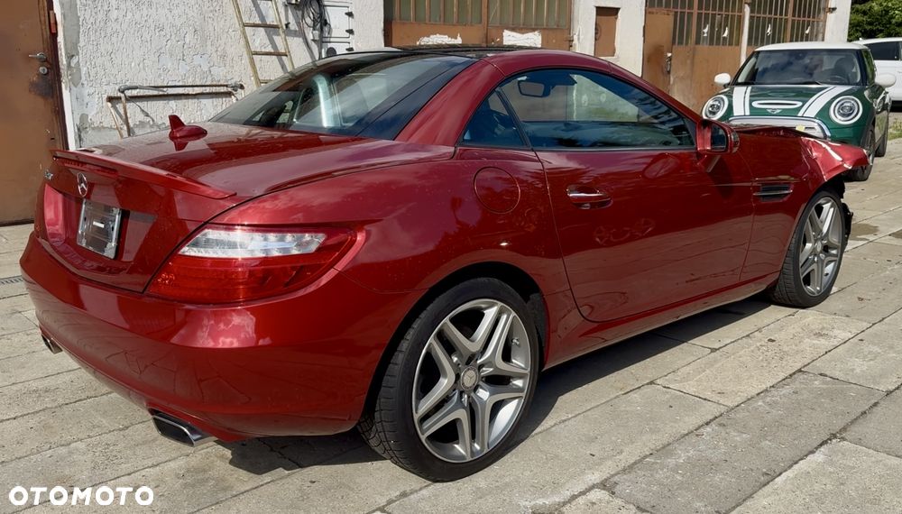 Mercedes-Benz SLK 250 CGI - 18