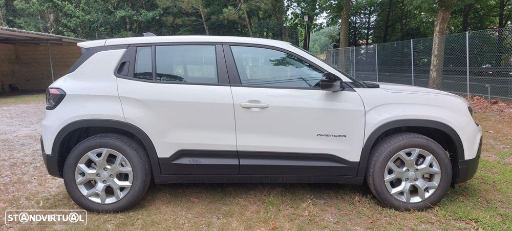 Jeep Avenger 54 kWh Altitude - 14