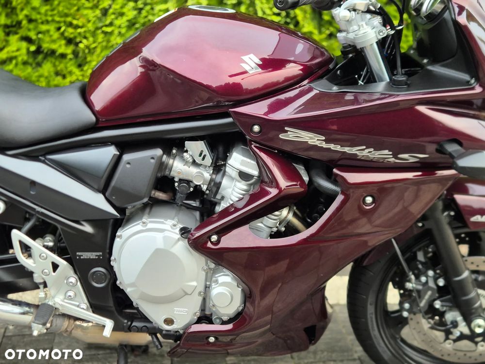 Suzuki Bandit - 9
