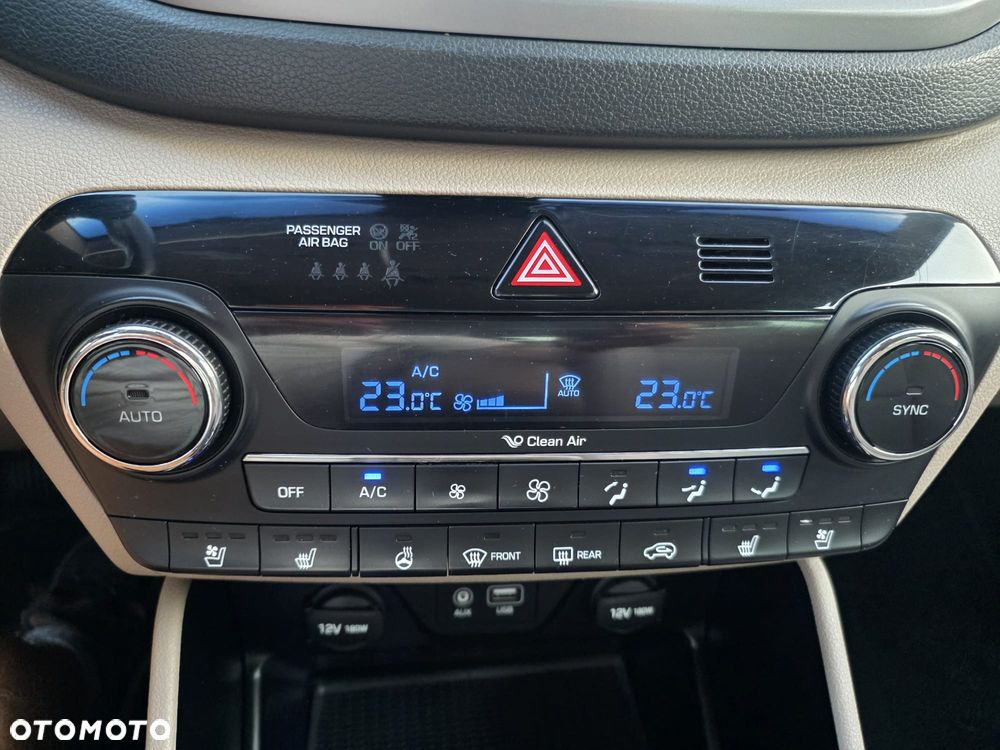 Hyundai Tucson 2.0 CRDI Premium 4WD - 14