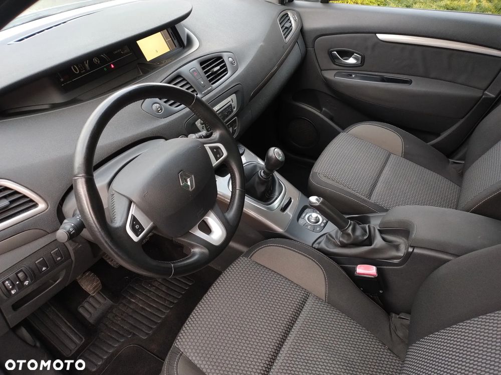 Renault Scenic ENERGY dCi 130 Euro 6 S&S Xmod Bose Edition - 29