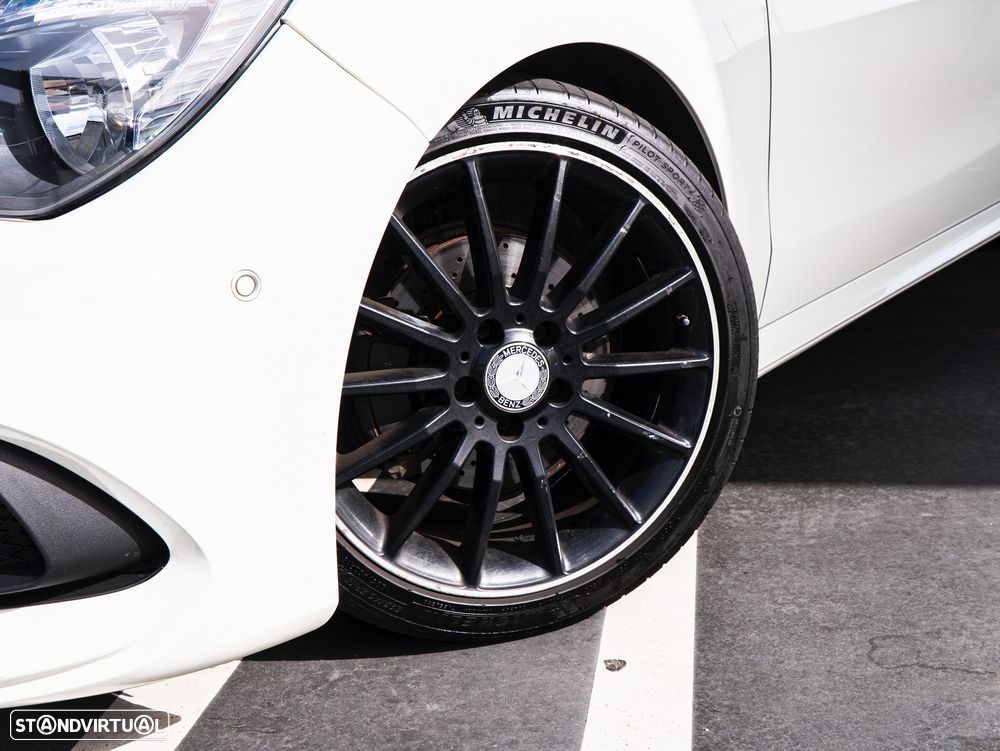Mercedes-Benz CLA 180 d Shooting Brake AMG Line Aut. - 7
