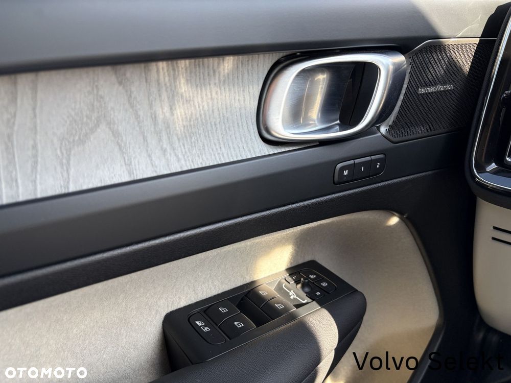 Volvo XC 40 - 19