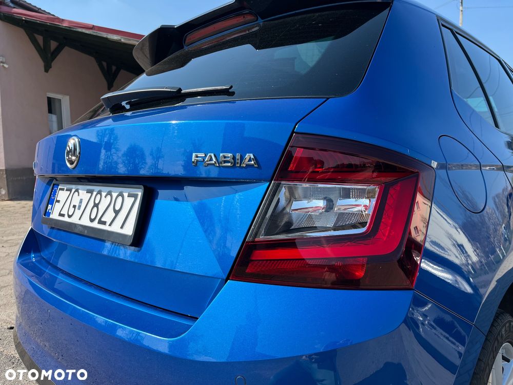 Skoda Fabia 1.0 TSI Monte Carlo - 5