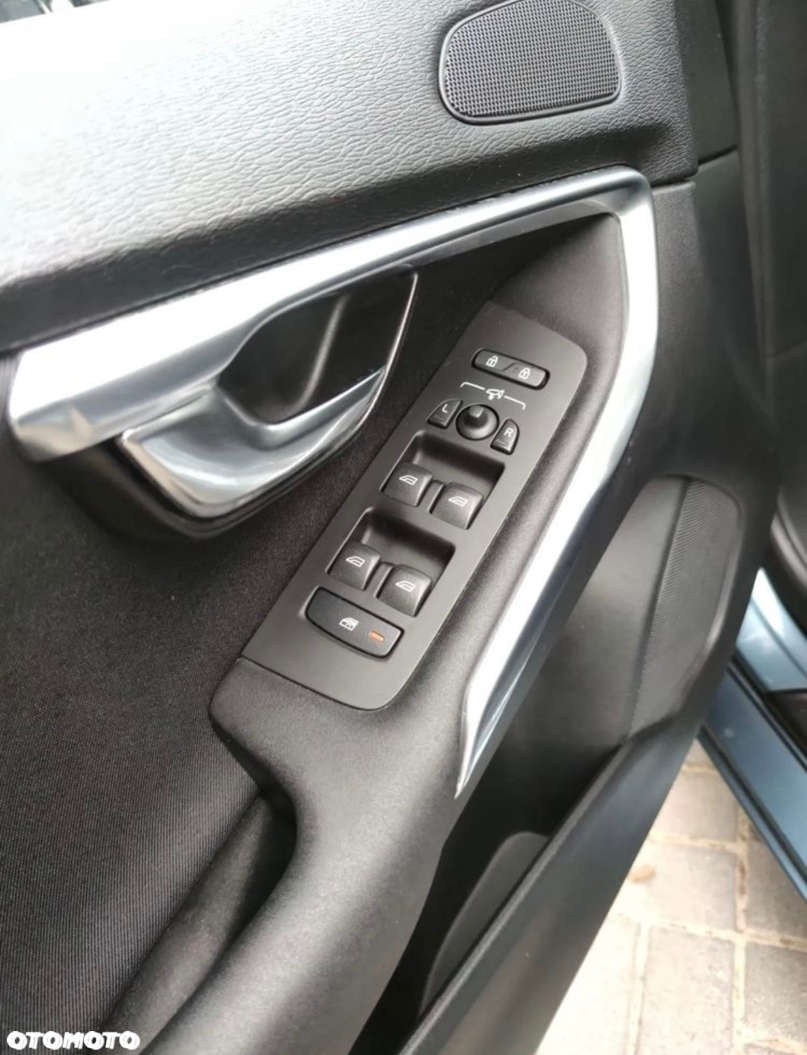 Volvo V40 D2 Momentum - 15