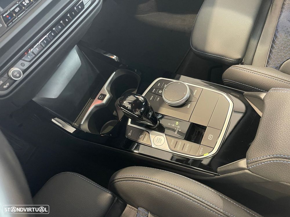 BMW 216 Gran Coupé d Pack Desportivo M - 17