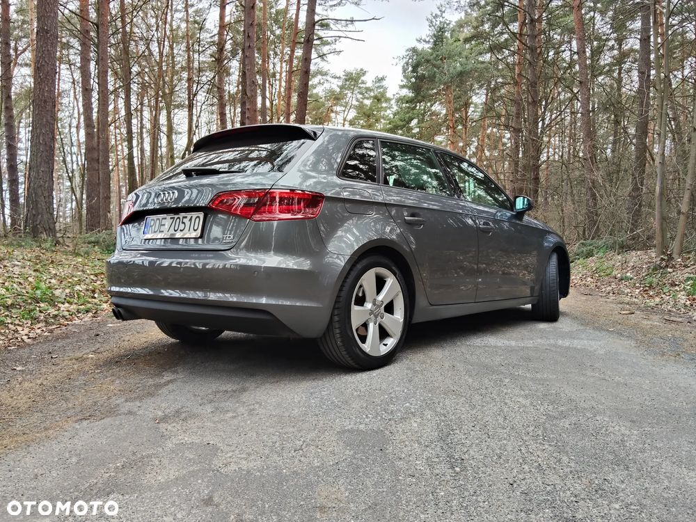 Audi A3 Sportback 2.0 TDI quattro - 7