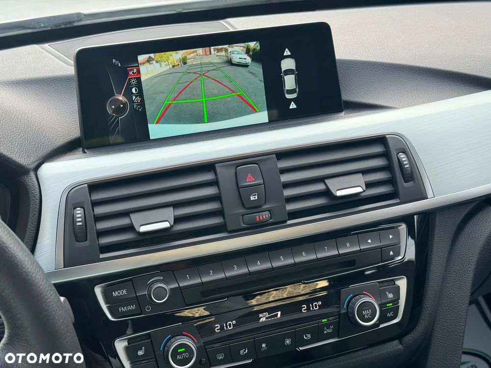 BMW Seria 3 - 16