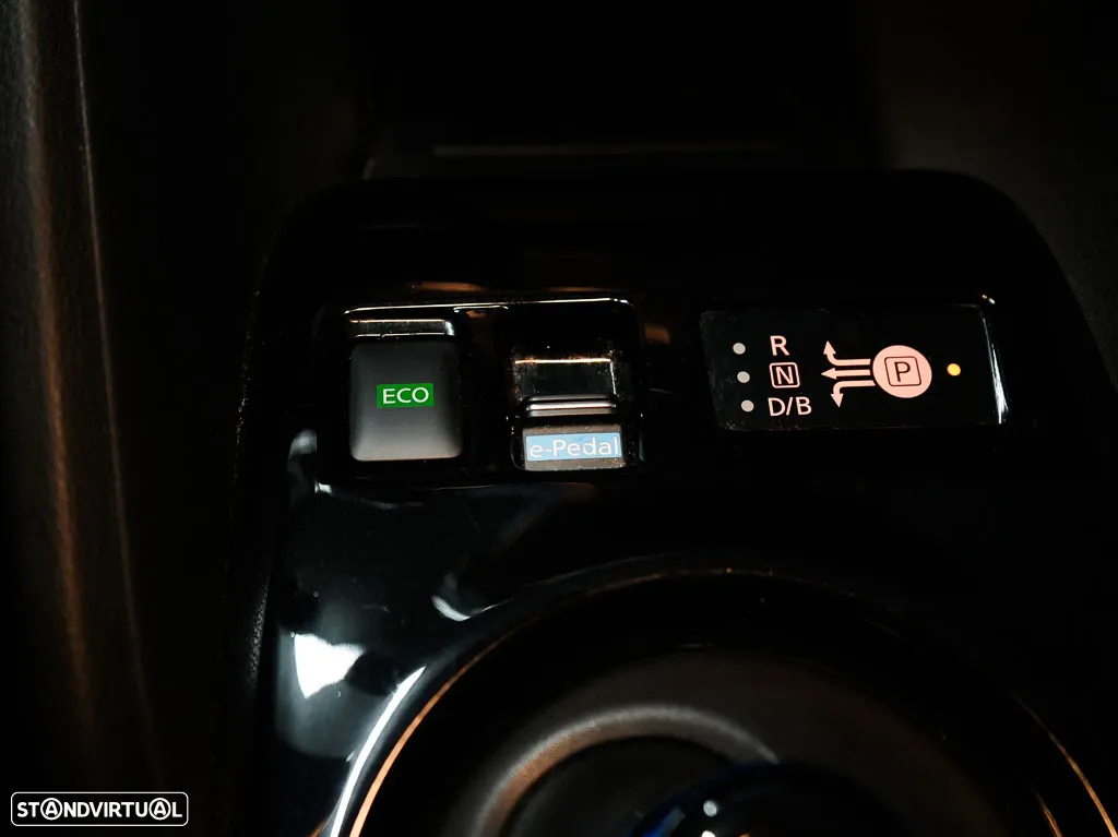 Nissan Leaf Acenta - 23