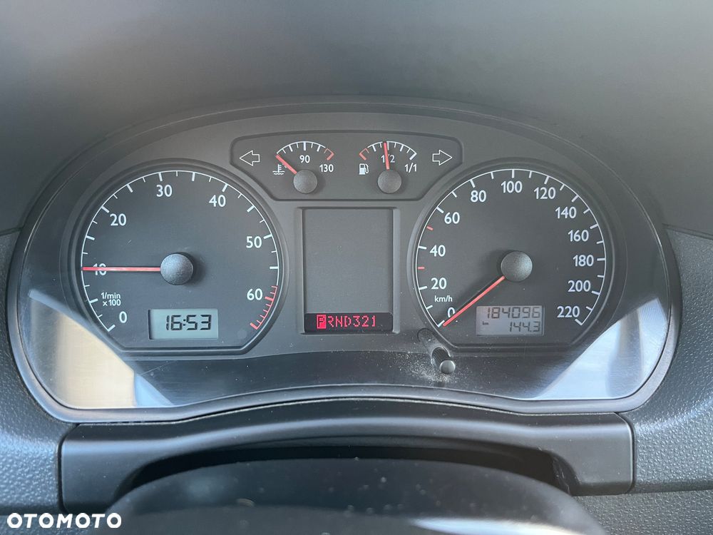 Volkswagen Polo 1.4 Automatik Sportline - 23