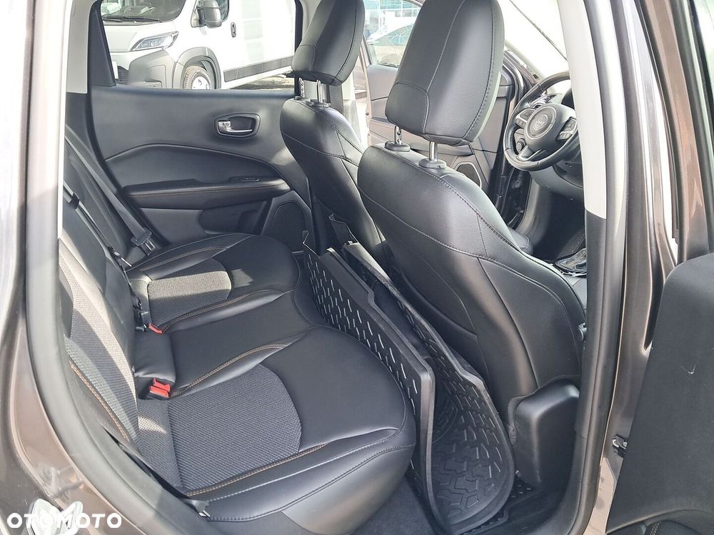 Jeep Compass 2.0 MJD Limited 4WD S&S - 11
