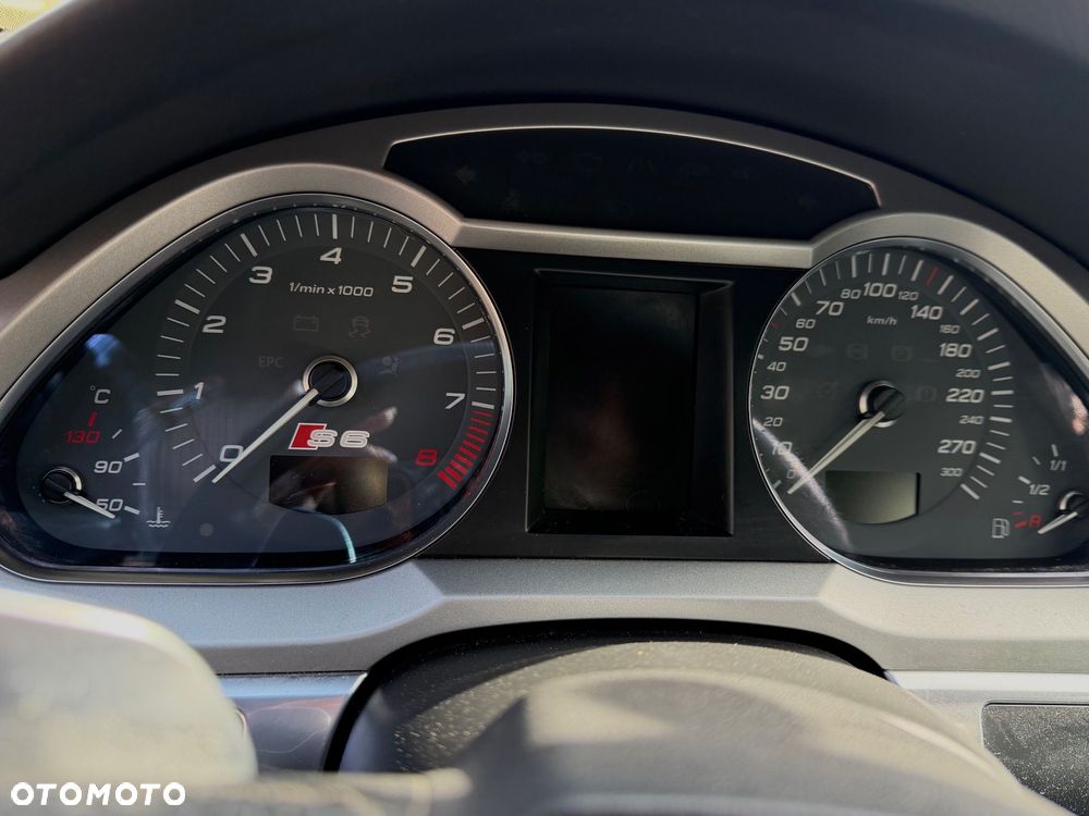 Audi S6 Limousine - 10