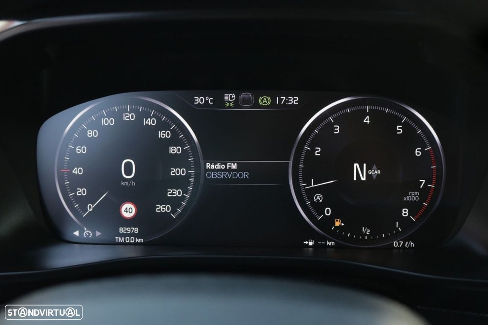 Volvo XC 40 1.5 T2 Essential - 38