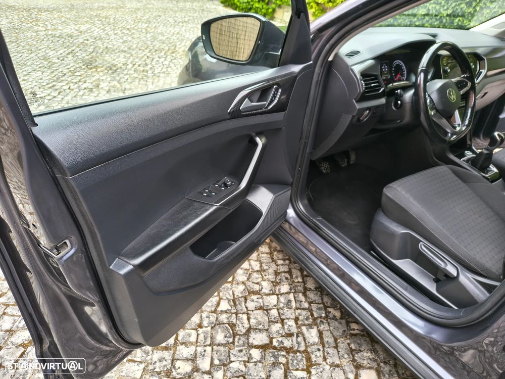 VW T-Cross 1.0 TSI Urban - 12