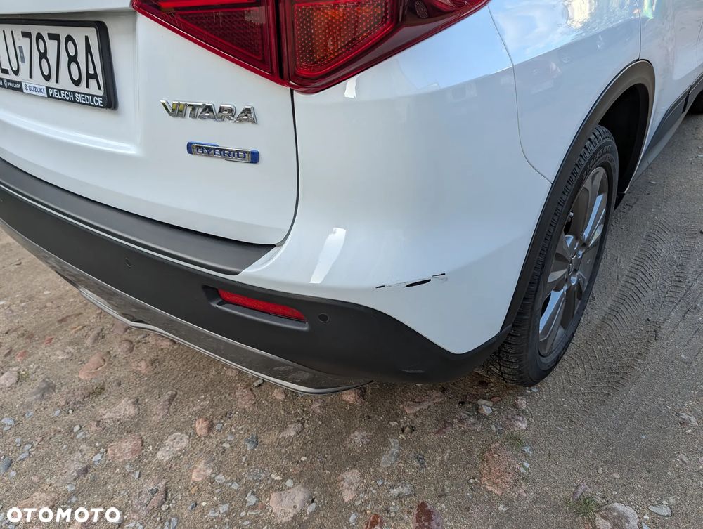 Suzuki Vitara 1.4 Boosterjet SHVS Premium 4WD - 11