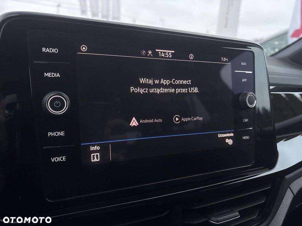 Volkswagen T-Roc - 31