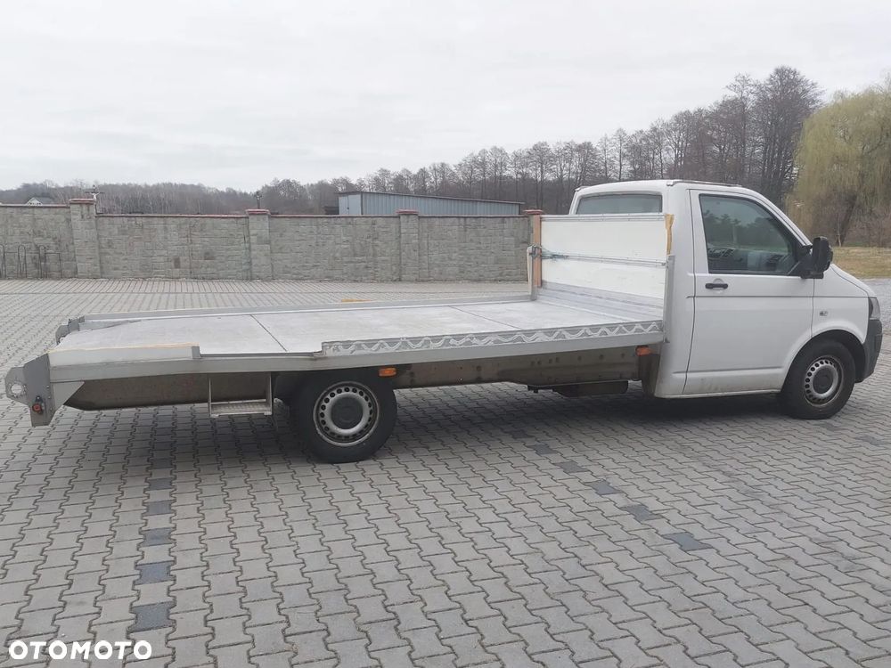 Volkswagen Transporter - 4