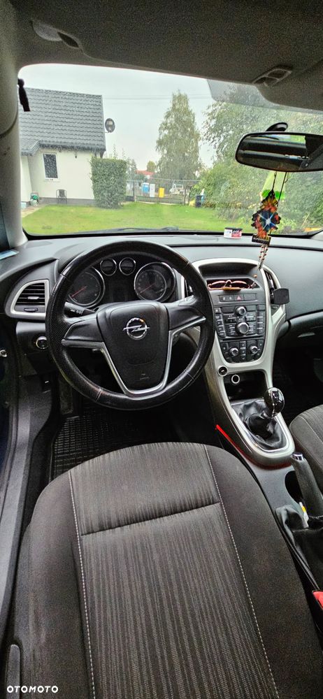 Opel Astra 1.7 CDTI - 8