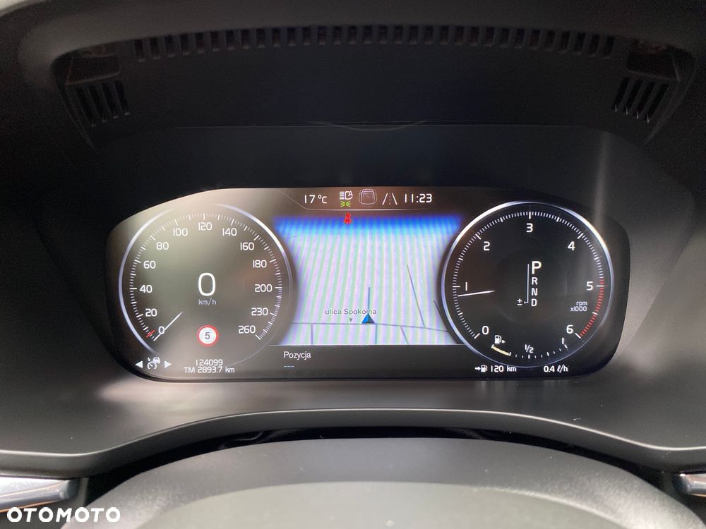 Volvo XC 60 D4 Geartronic RDesign - 33