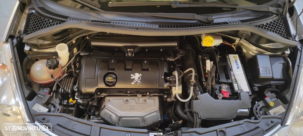 Peugeot 207 CC 1.6 16V - 39