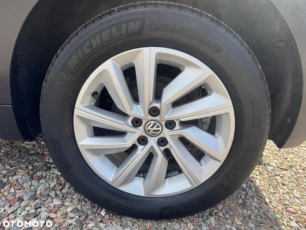 Volkswagen T-Cross 1.6 TDI SCR DSG Style - 9