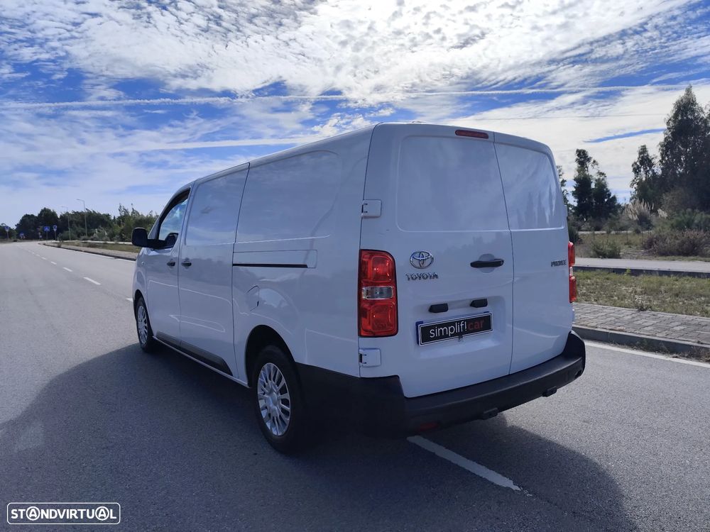 Toyota Proace 2.0D-4d L3H1 - IVA Dedutível - 7