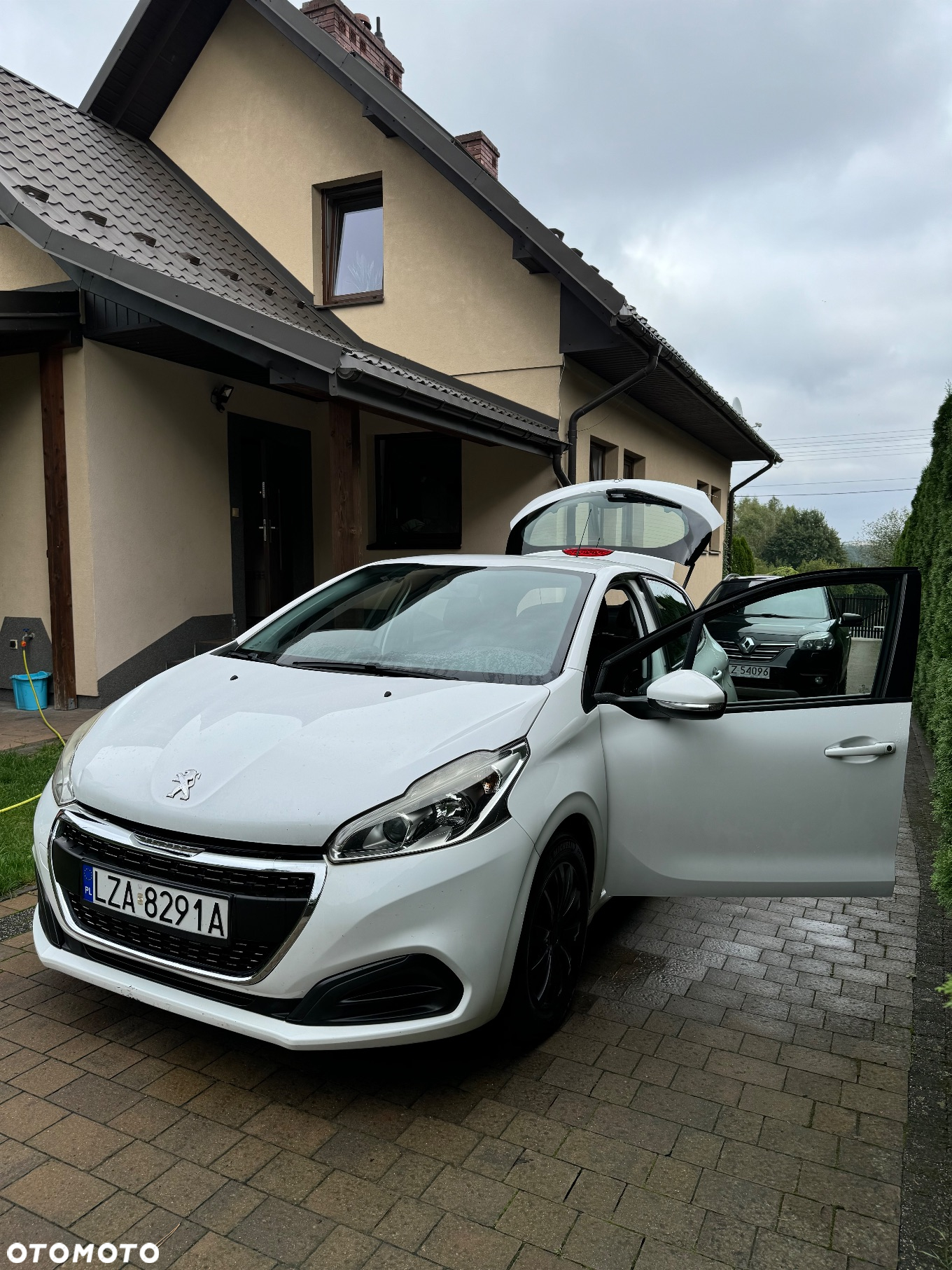 Peugeot 208 1.6 BlueHDi Active - 5
