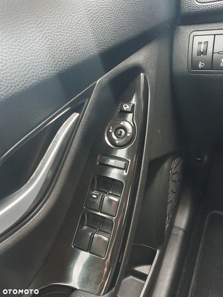 Hyundai ix20 - 36