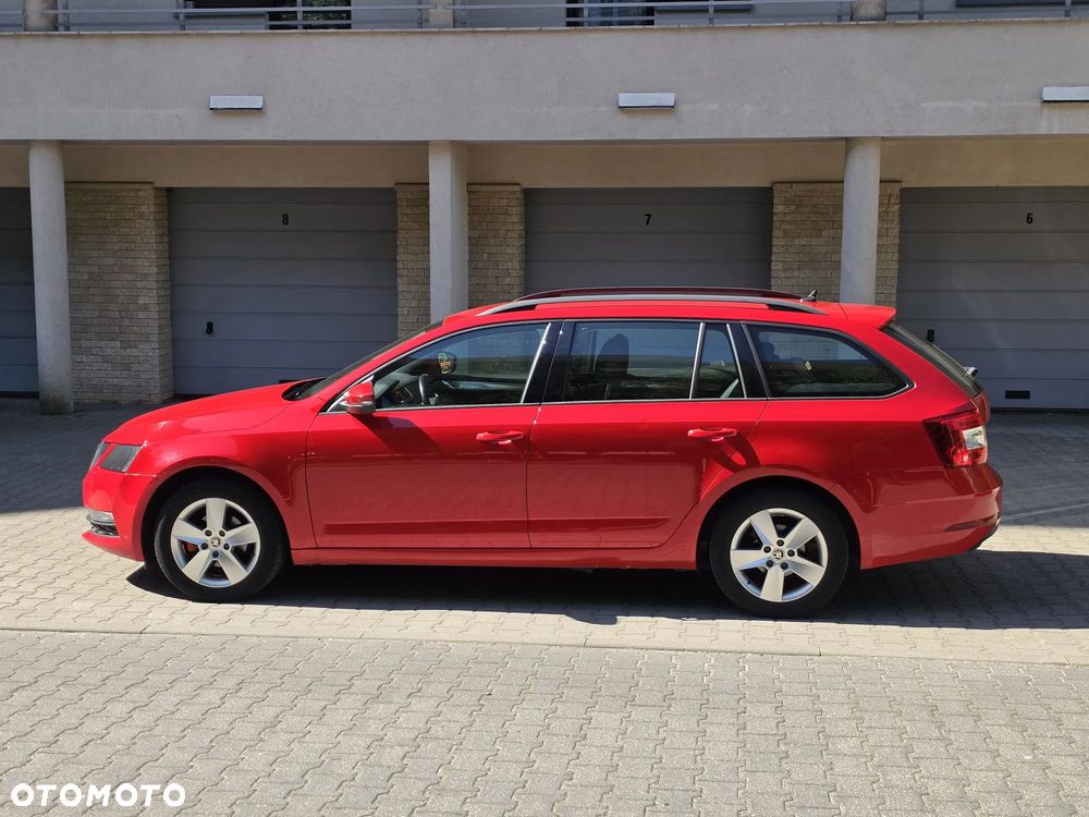 Skoda Octavia 1.6 TDI SCR Ambition - 10