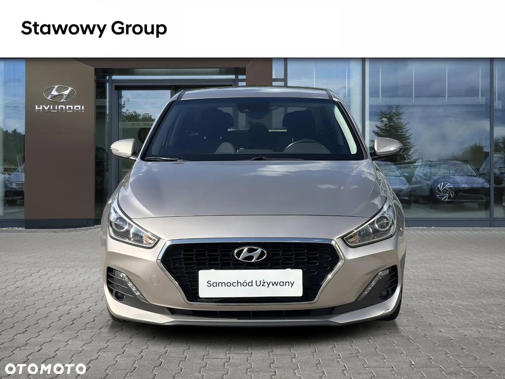 Hyundai i30 1.4 Classic + - 8