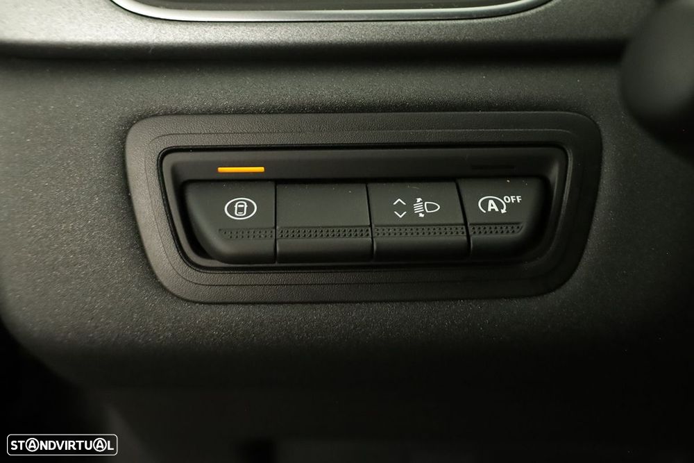 Renault Captur 1.0 TCe Techno Bi-Fuel - 19