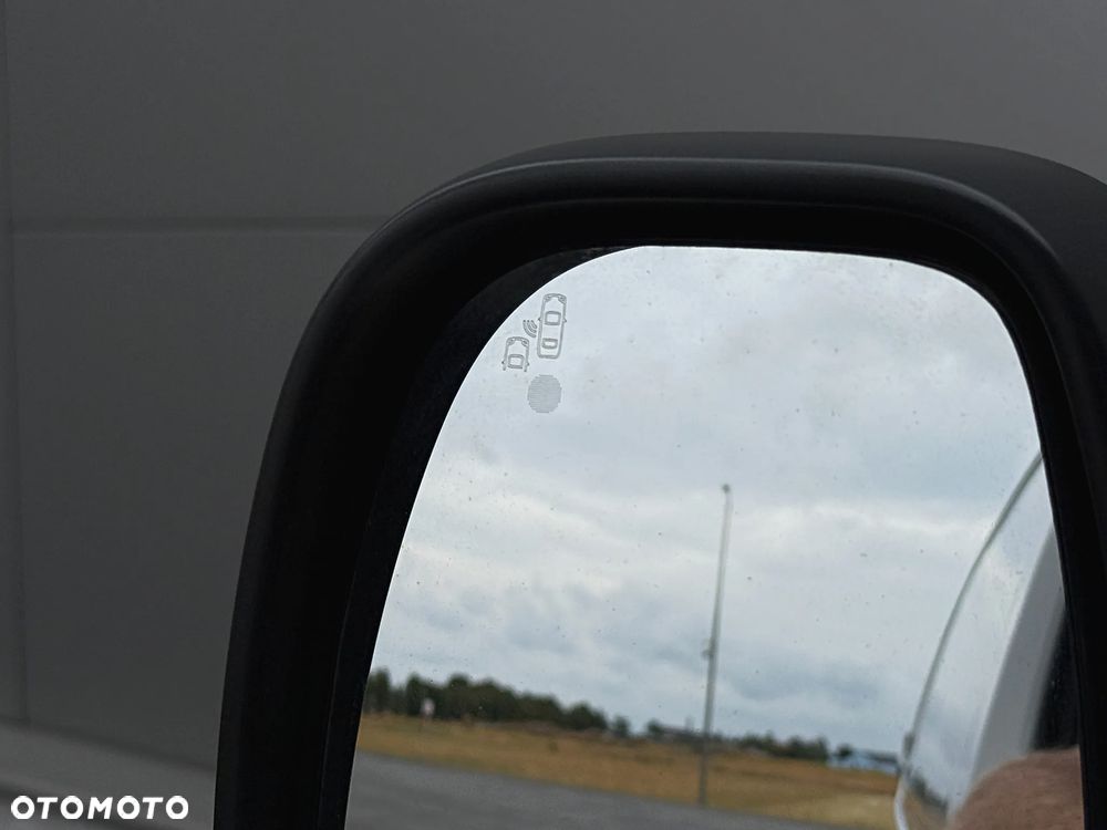 Opel Vivaro - 17