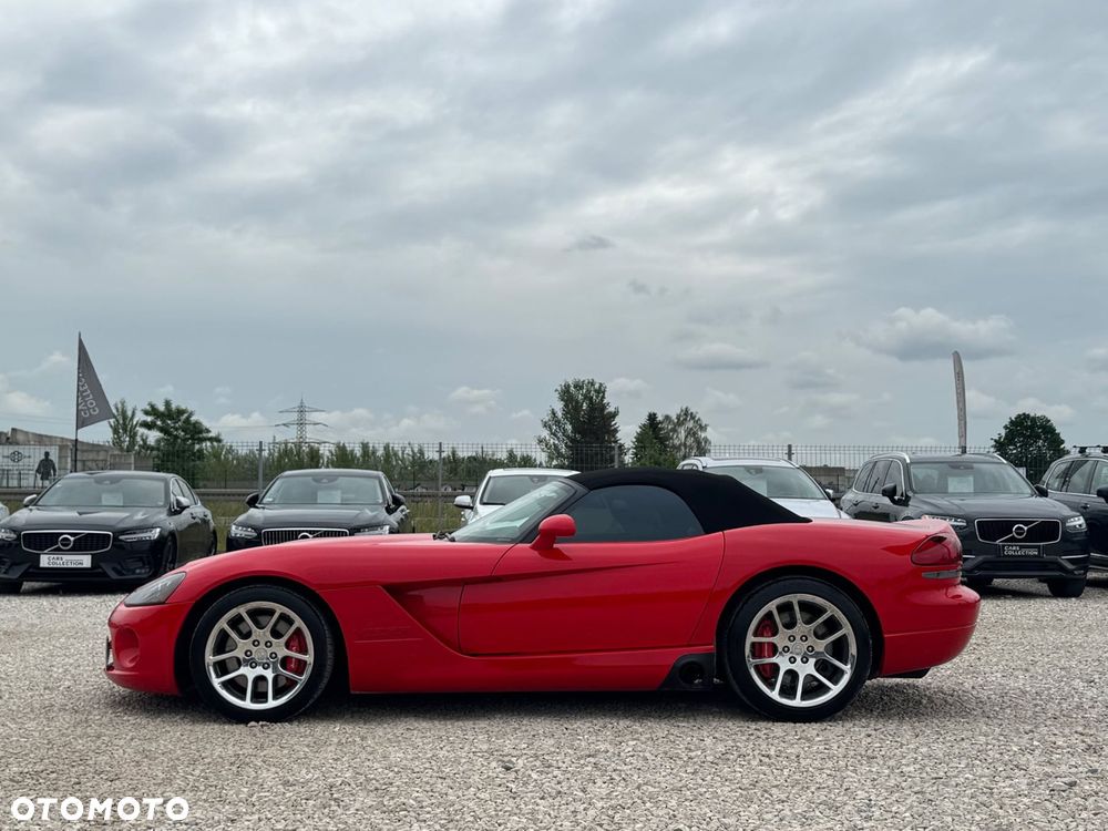 Dodge Viper - 8