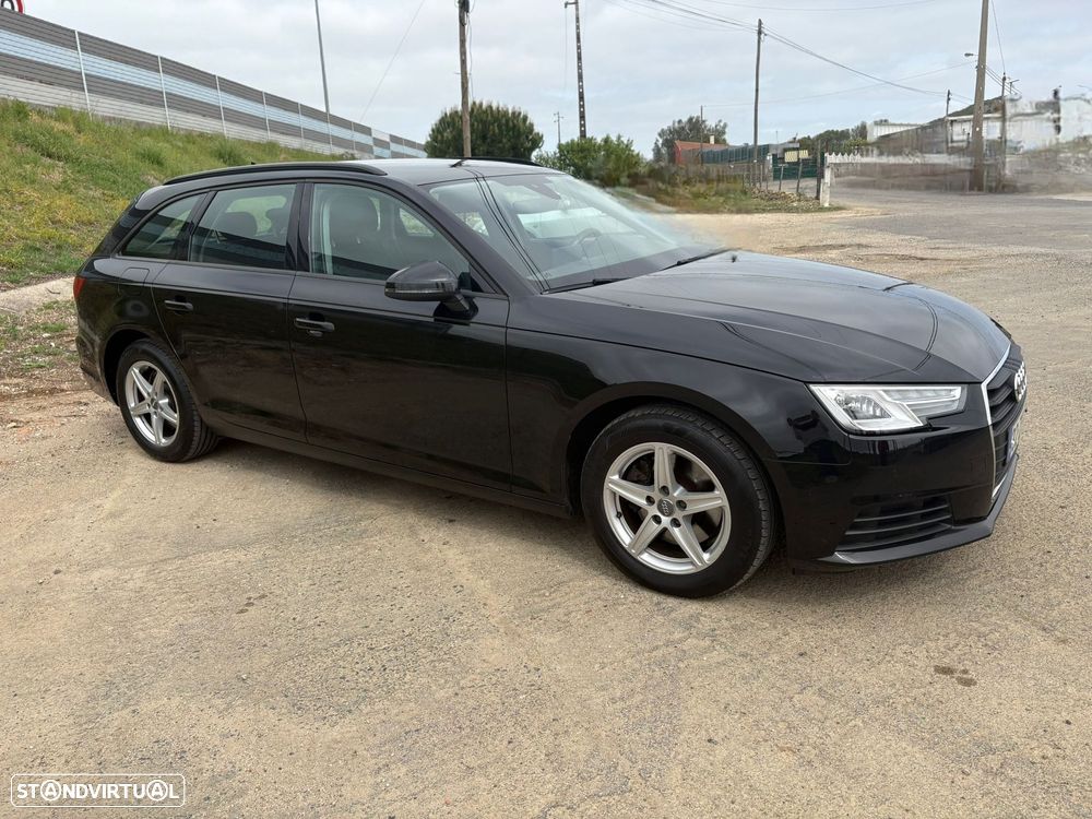 Audi A4 Avant 35 TDI Design S tronic - 2