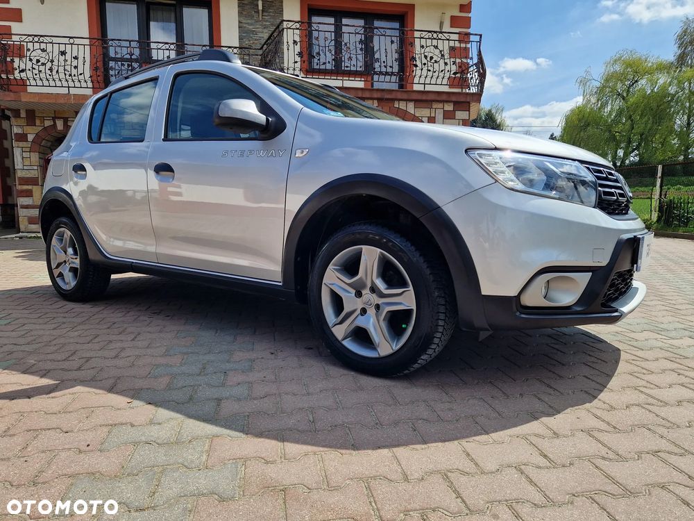 Dacia Sandero Stepway 0.9 TCe Laureate S&S - 11