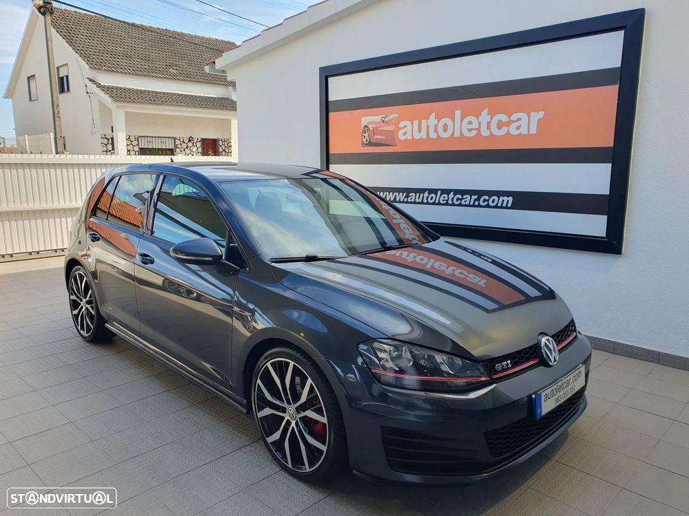 VW Golf 2.0 TSi GTi DSG - 2