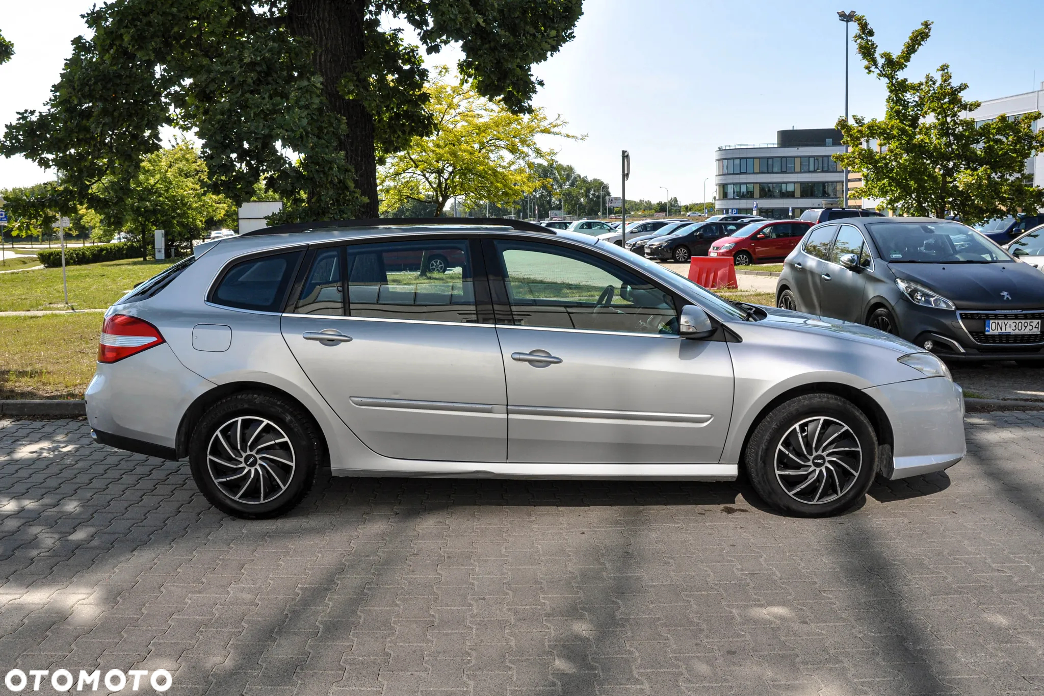 Renault Laguna 2.0 DCi Expression - 5